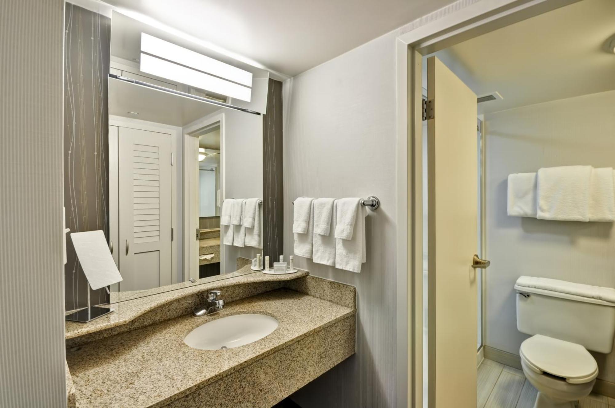 Courtyard Houston I-10 West/Energy Corridor Hotel Bagian luar foto