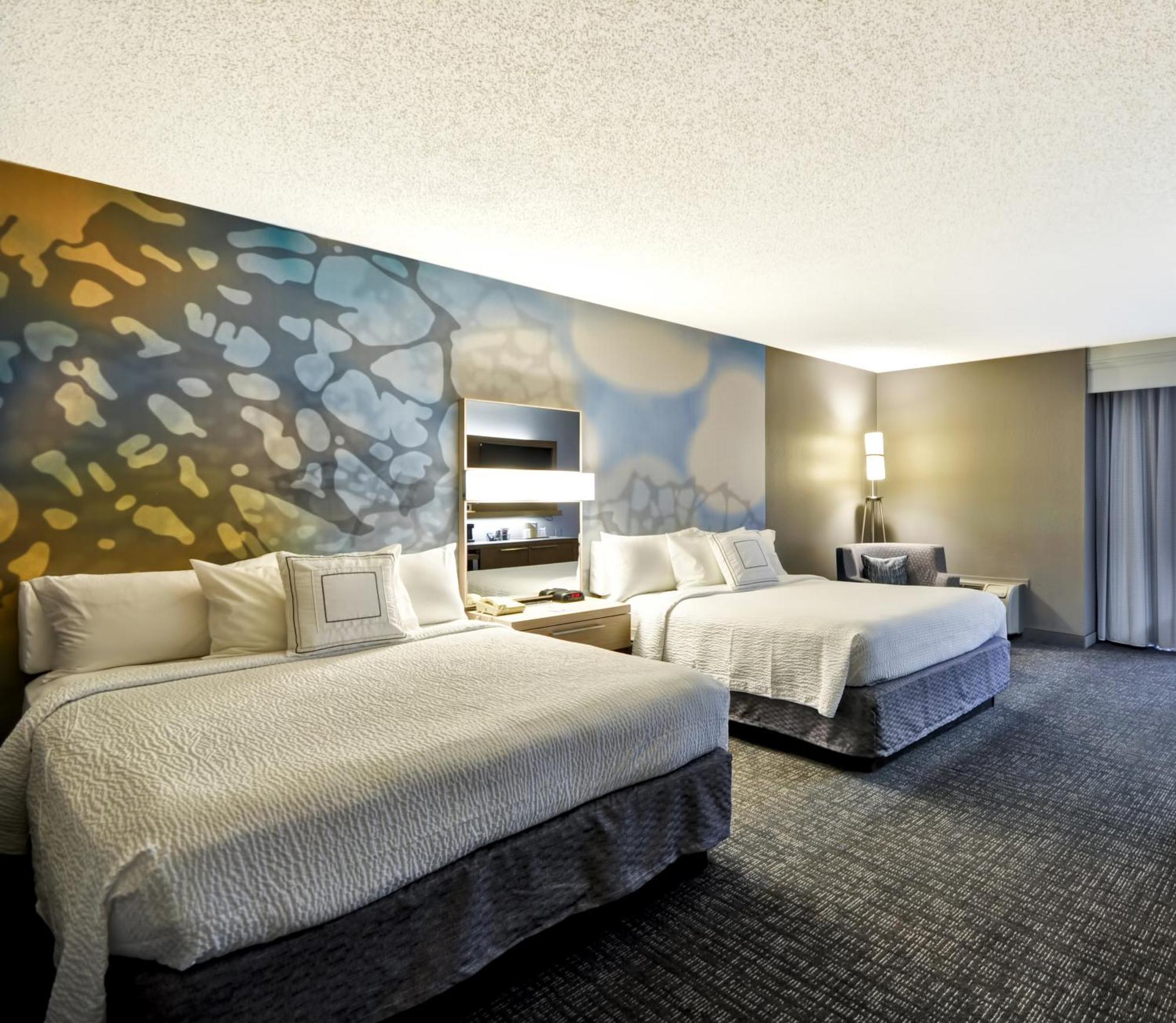 Courtyard Houston I-10 West/Energy Corridor Hotel Bagian luar foto