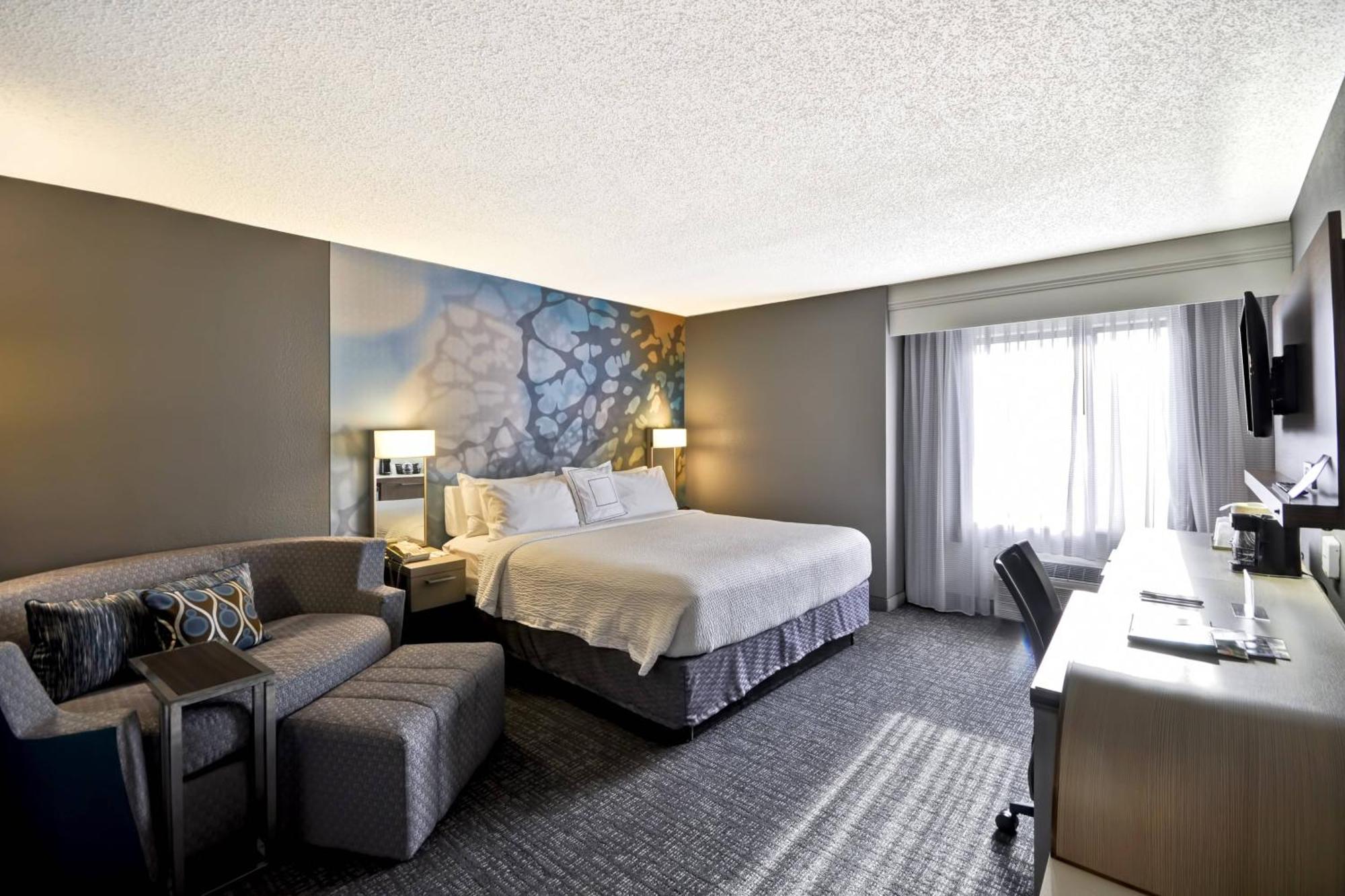 Courtyard Houston I-10 West/Energy Corridor Hotel Bagian luar foto